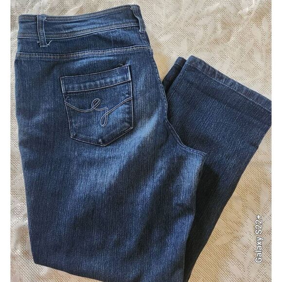 1  CJ Banks straight fit jeans, Petite - Picture 1 of 6